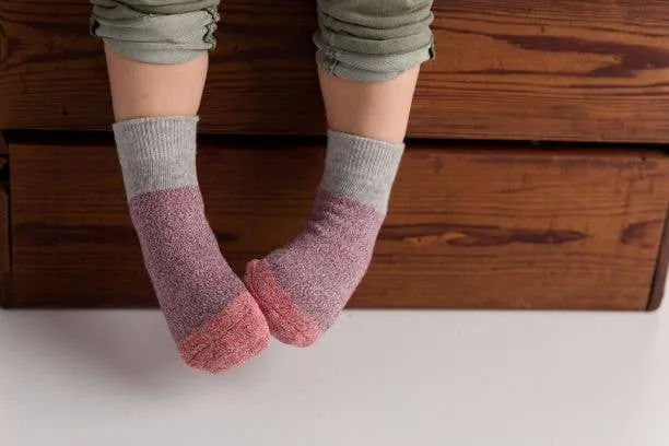 Chris - Non-Slip Baby Socks Blue, Purple, Navy Color Block